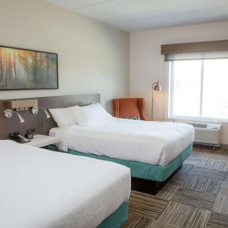 Hilton Garden Inn Corning Downtown Bagian luar foto